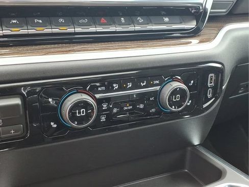 New 2026 Chevrolet Silverado 1500 RST w/ RST All Star Premium Package AWD/4WD image 6