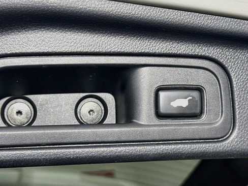 Used 2019 Honda Pilot EX-L image 31