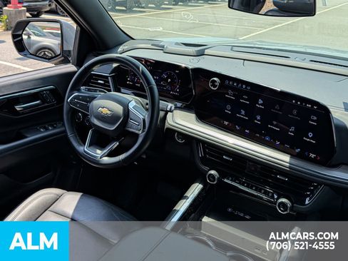 Used 2025 Chevrolet Tahoe LT AWD/4WD image 26
