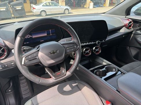 Certified 2024 Chevrolet Blazer EV RS RWD image 9