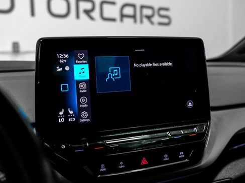 Used 2021 Volkswagen ID.4 Pro w/ ID.4 Protection Package RWD image 36