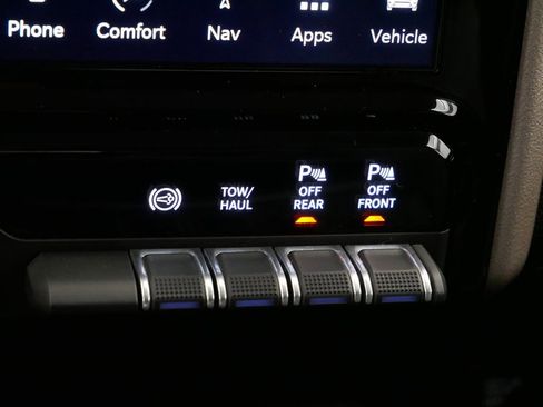 Certified 2024 RAM 2500 Laramie image 41