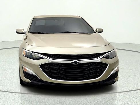 Used 2024 Chevrolet Malibu RS FWD image 2