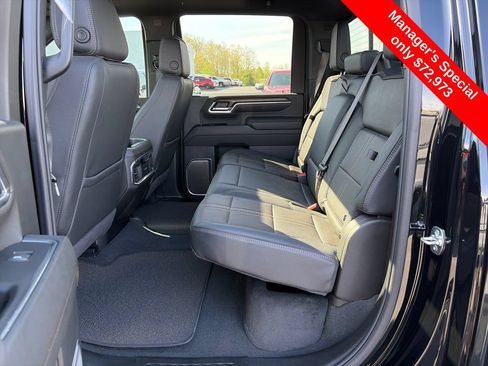 Used 2025 Chevrolet Silverado 2500 High Country w/ High Country Premium Package AWD/4WD image 29