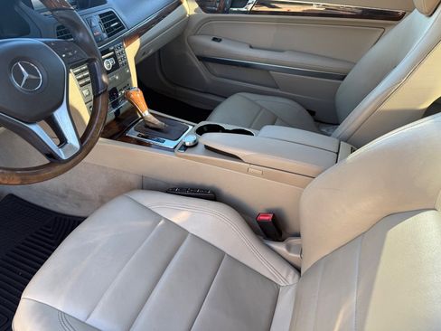 Used 2013 Mercedes-Benz E 350 4MATIC Coupe image 28