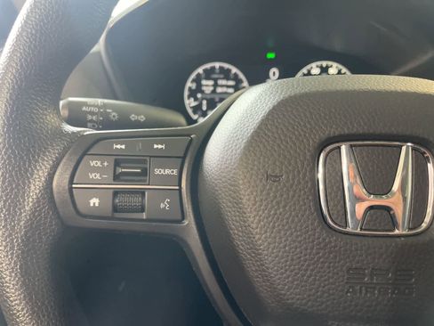 Used 2025 Honda CR-V EX image 23