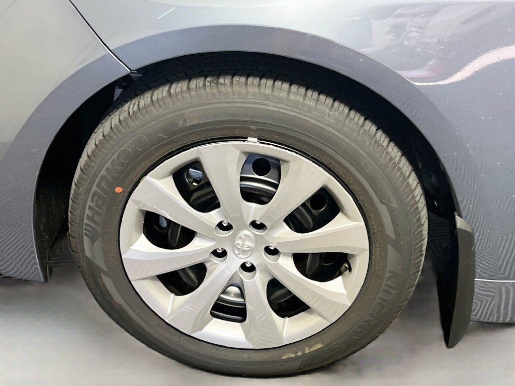 New 2027 Toyota Corolla LE FWD image 11