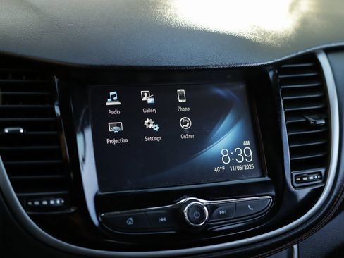 Used 2017 Chevrolet Trax LT image 13