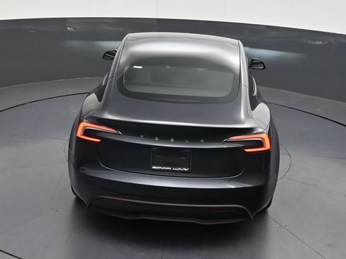 Used 2024 Tesla Model 3 Standard Range RWD image 17