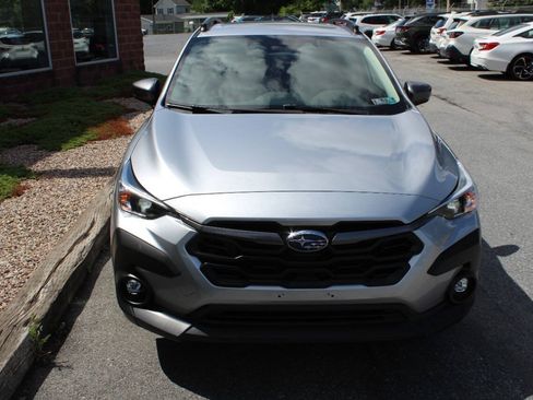 Used 2024 Subaru Crosstrek 2.0i Premium AWD/4WD image 4