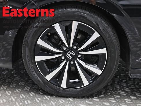 Used 2022 Honda Civic EX image 31