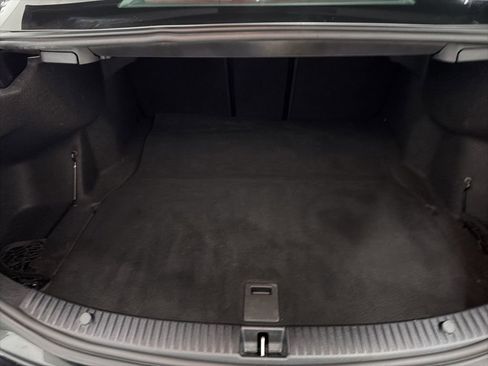 Used 2018 Mercedes-Benz C 300 Sedan image 24