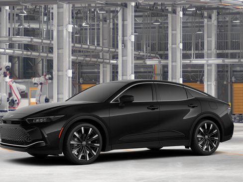 New 2026 Toyota Crown Platinum AWD/4WD image 3