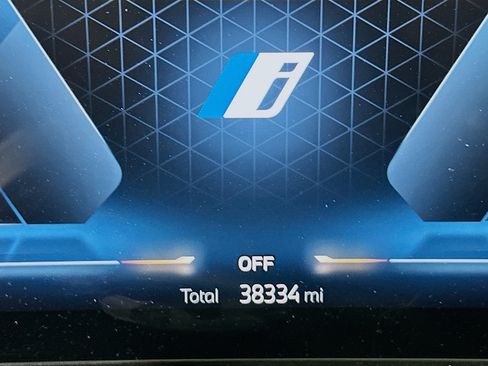 Used 2023 BMW i4 eDrive35 w/ Premium Package RWD image 19
