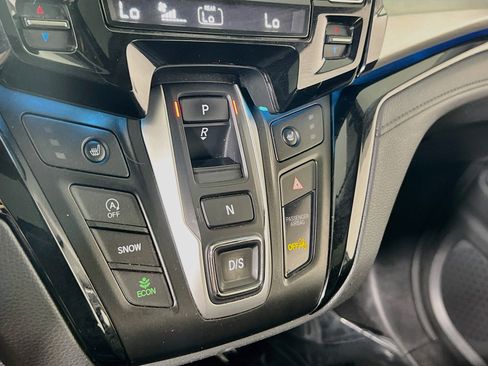 Used 2023 Honda Odyssey Touring image 17