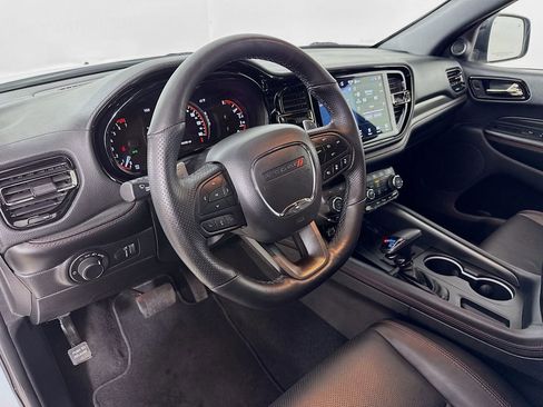Used 2025 Dodge Durango GT image 10