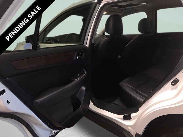 Used 2016 Subaru Outback 2.5i Limited AWD/4WD image 9