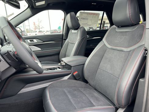 New 2026 Ford Explorer ST w/ Sun And Sound Package image 13