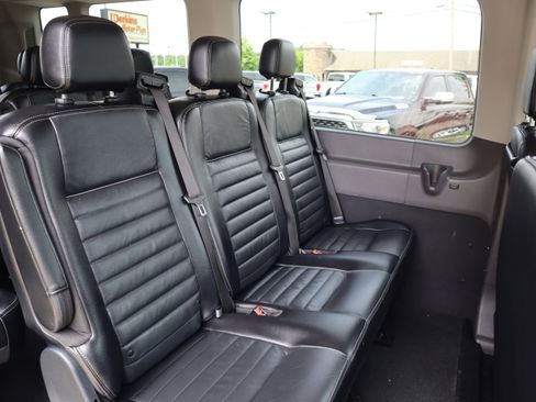 Used 2021 Ford Transit 350 XLT RWD image 26