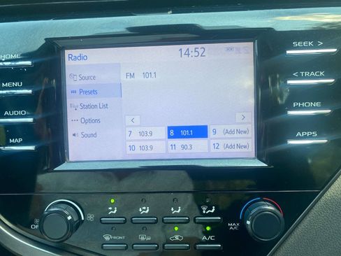 Used 2019 Toyota Camry LE w/ Convenience Package FWD image 28