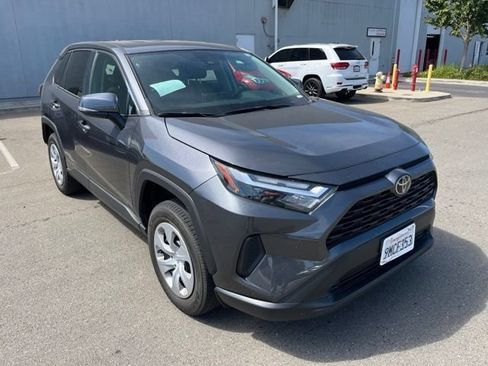 Used 2024 Toyota RAV4 LE AWD/4WD image 2