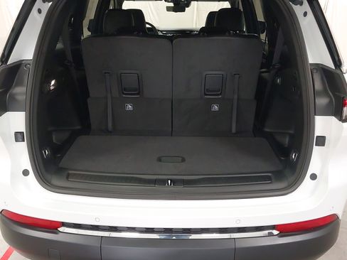 New 2025 Jeep Grand Cherokee L Limited image 27