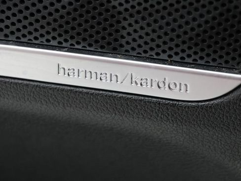 Used 2023 Hyundai Santa Fe Limited w/ Cargo Package image 31