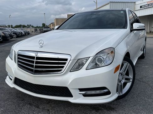 Used 2013 Mercedes-Benz E 350 Sedan image 3