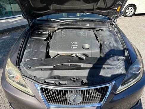 Used 2012 Lexus IS 250 w/ Premium Pkg Value Edition image 35
