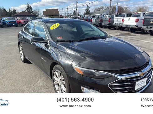 Used 2019 Chevrolet Malibu LT FWD image 1