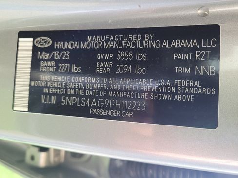Used 2023 Hyundai Elantra SEL w/ Convenience Package FWD image 33