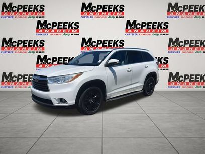 Used 2016 Toyota Highlander Limited Platinum