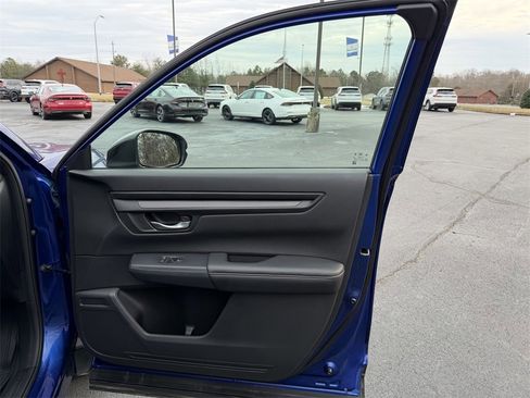 Used 2023 Honda CR-V Sport image 16
