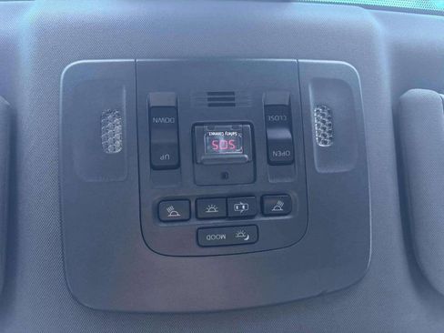 Used 2019 Toyota Avalon Touring w/ Advanced Safety Package image 47