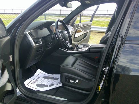 Used 2020 BMW X5 xDrive50i AWD/4WD image 73