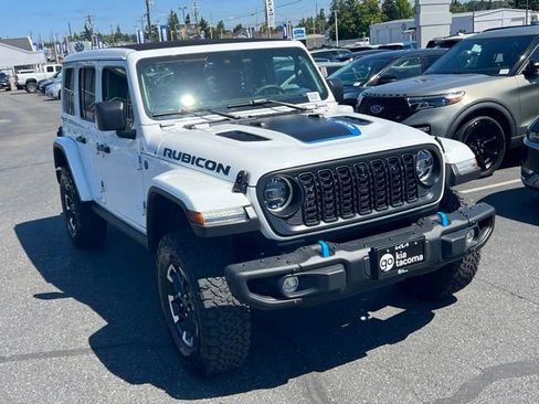 Used 2024 Jeep Wrangler Unlimited Rubicon 4xe AWD/4WD image 5