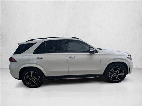 Used 2023 Mercedes-Benz GLE 450 4MATIC image 4