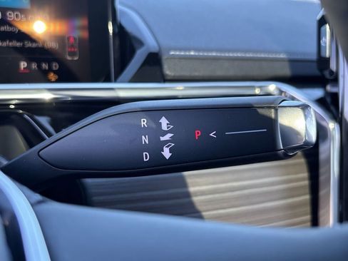 New 2025 GMC Sierra EV Denali image 16