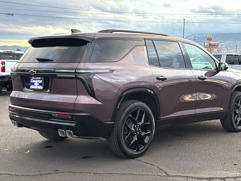 New 2026 Chevrolet Traverse RS w/ LPO, Floor Liner Package image 5
