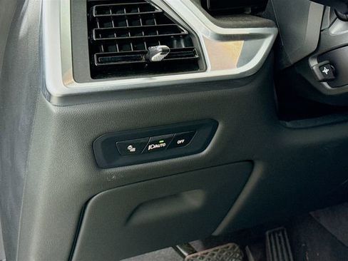 Used 2024 BMW X5 xDrive40i w/ Premium Package image 10