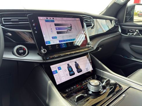 Certified 2024 Jeep Grand Wagoneer Series II w/ Quick Order Packagew 28T image 22