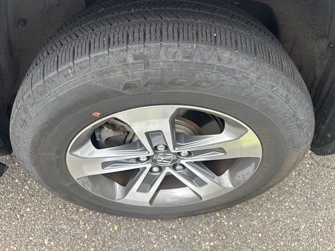 Used 2024 Honda Pilot EX-L image 15