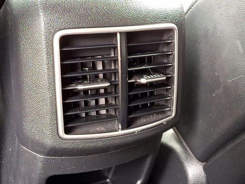 Certified 2023 Kia Sportage EX image 11