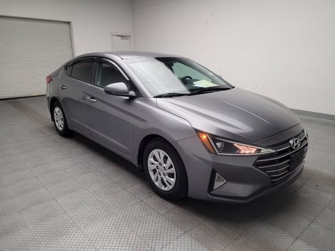 Used 2019 Hyundai Elantra SE w/ Cargo Package image 13