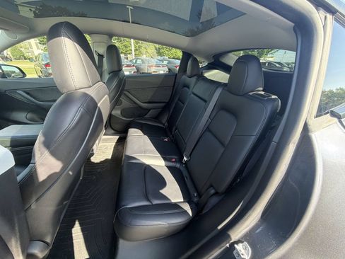 Used 2021 Tesla Model Y Long Range AWD/4WD image 20