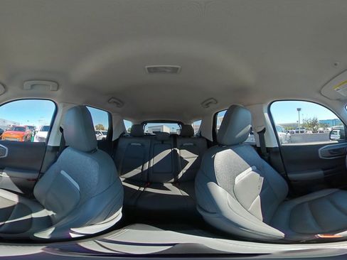 Used 2025 Ford Bronco Sport Badlands image 43