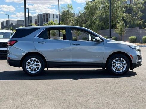 Used 2024 Chevrolet Equinox LT FWD image 7