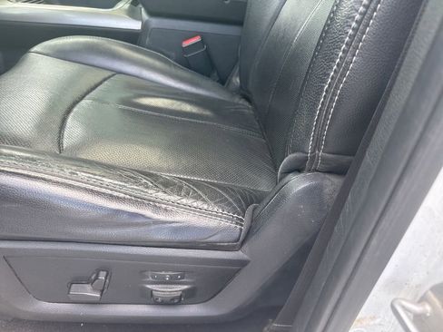 Used 2018 RAM 3500 Laramie w/ Sport Appearance Group image 8