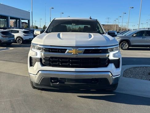 Certified 2024 Chevrolet Silverado 1500 LT w/ Z71 Off-Road Package AWD/4WD image 28