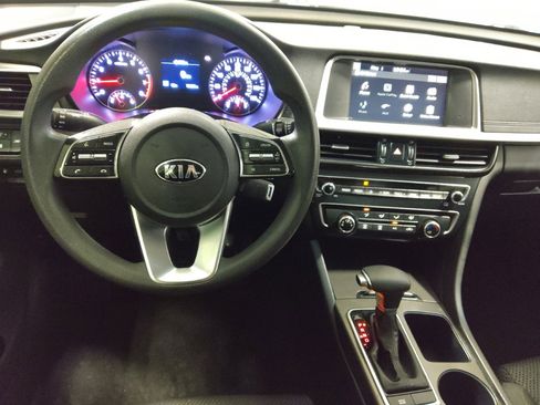 Used 2019 Kia Optima LX FWD image 22